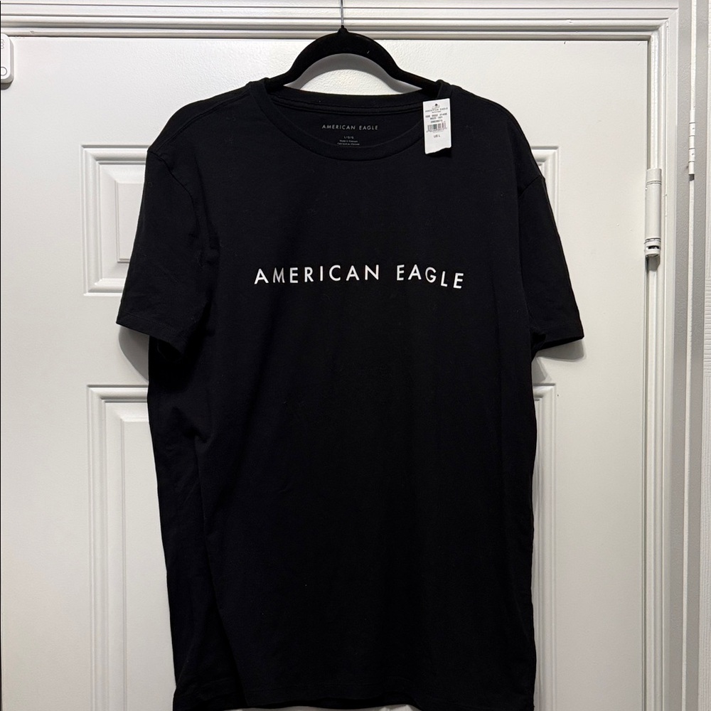 American Eagle Outfitters Classic Black Tee large new!